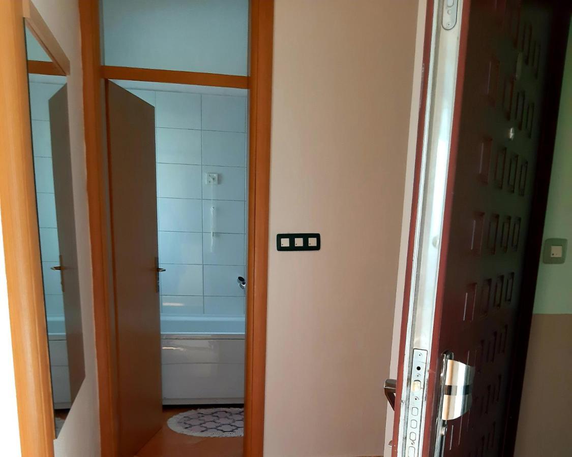 Relax Apartman Фойница Экстерьер фото